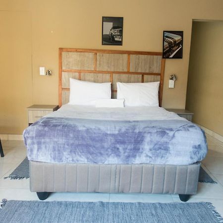 Ondangwa Rest Camp Bed & Breakfast Ngoại thất bức ảnh