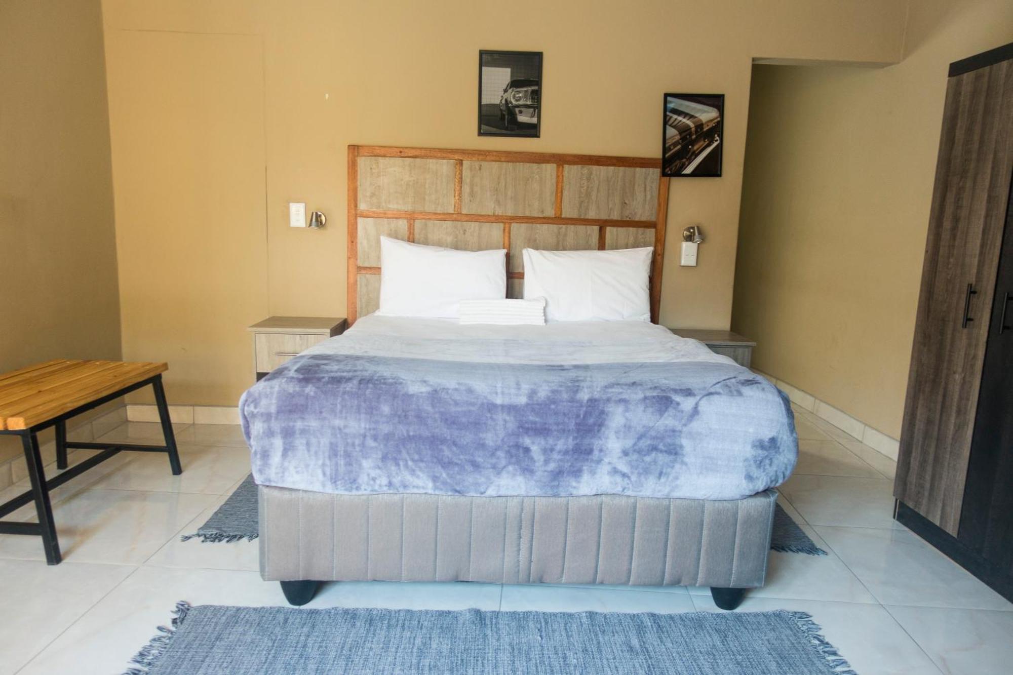 Ondangwa Rest Camp Bed & Breakfast Ngoại thất bức ảnh